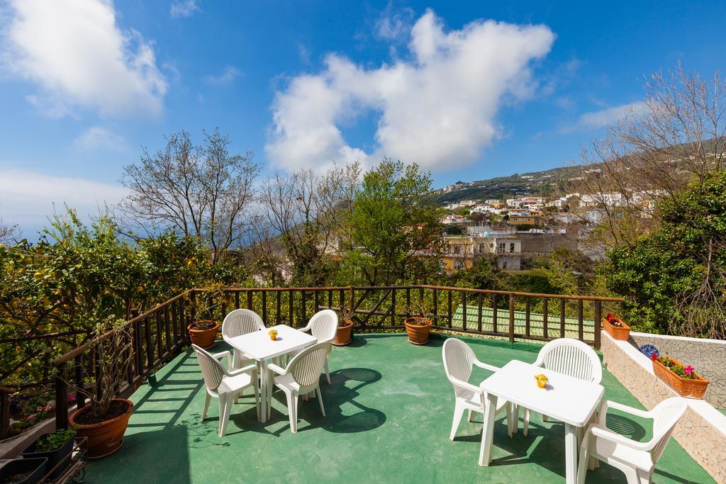 Nitrodi Experience Pensionat Barano dʼIschia Exteriör bild